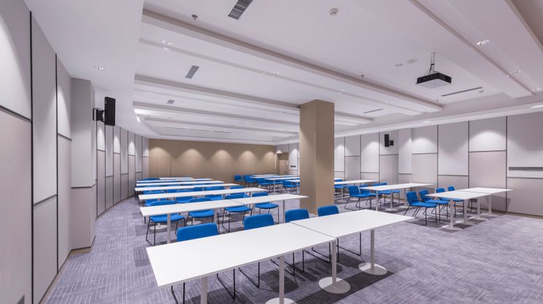 <b>Holiday Inn Express Dengfeng Songshan Meeting</b>. Images powered by <a href="https://www.leonardoworldwide.com/" title="Leonardo Worldwide" target="_blank">Leonardo</a>.