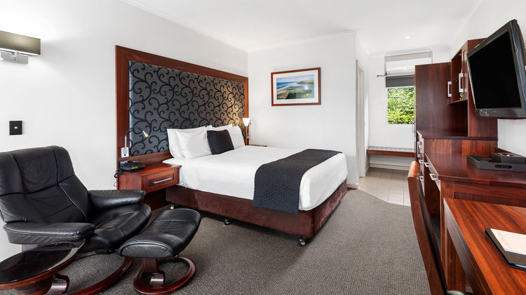 Commodore On The Park Room