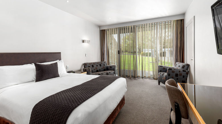 <b>Commodore On The Park Room</b>. Images powered by <a href="https://www.leonardoworldwide.com/" title="Leonardo Worldwide" target="_blank">Leonardo</a>.