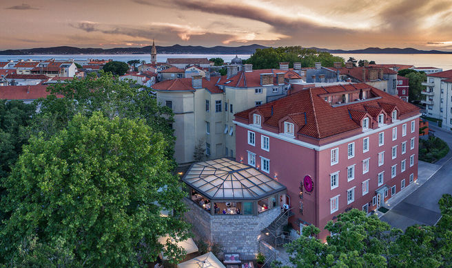 Hotel Bastion Exterior