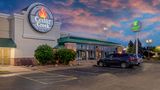 Holiday Inn & Suites Exterior