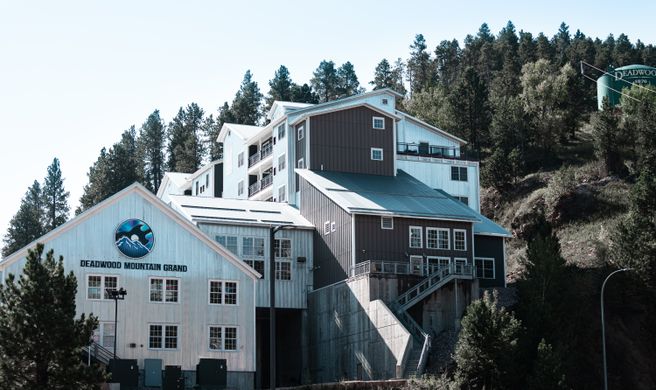 Deadwood Mountain Grand, Holiday Inn Rst Exterior
