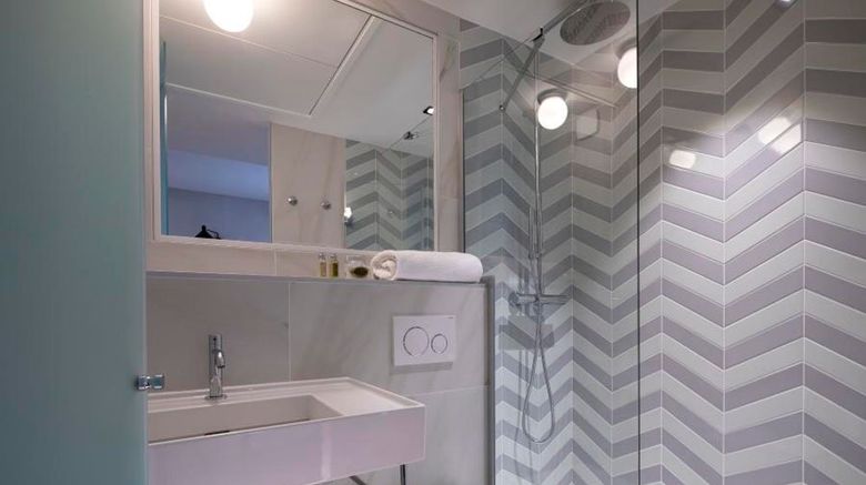 <b>Maxim Quartier Latin Hotel Room</b>. Images powered by <a href="https://www.leonardoworldwide.com/" title="Leonardo Worldwide" target="_blank">Leonardo</a>.