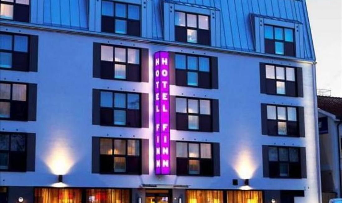 Hotel Finn Exterior