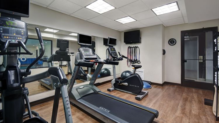 Holiday Inn Express Marshall Health Club