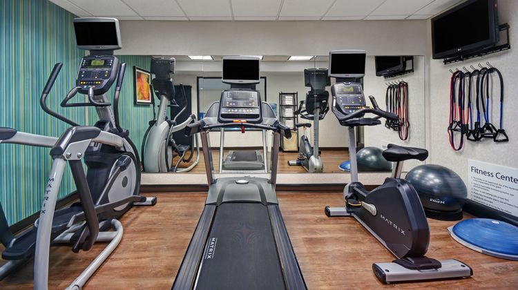Holiday Inn Express Marshall Health Club