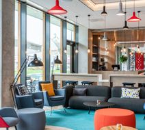 Holiday Inn Express Almere Lobby