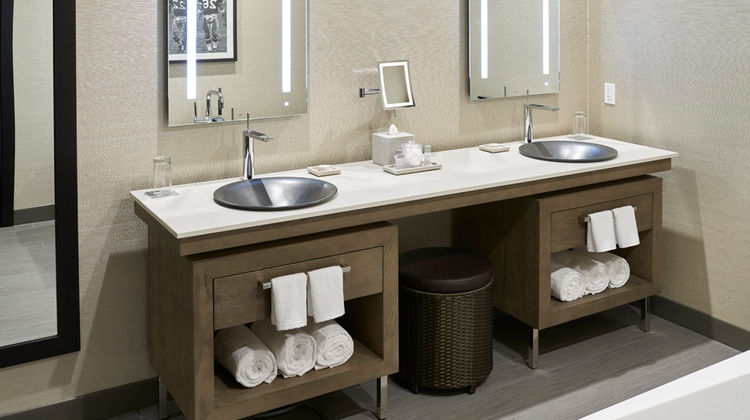 Lodge Kohler Suite