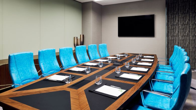 <b>Holiday Inn Dubai Al-Maktoum Airport Meeting</b>. Images powered by <a href="https://www.leonardoworldwide.com/" title="Leonardo Worldwide" target="_blank">Leonardo</a>.