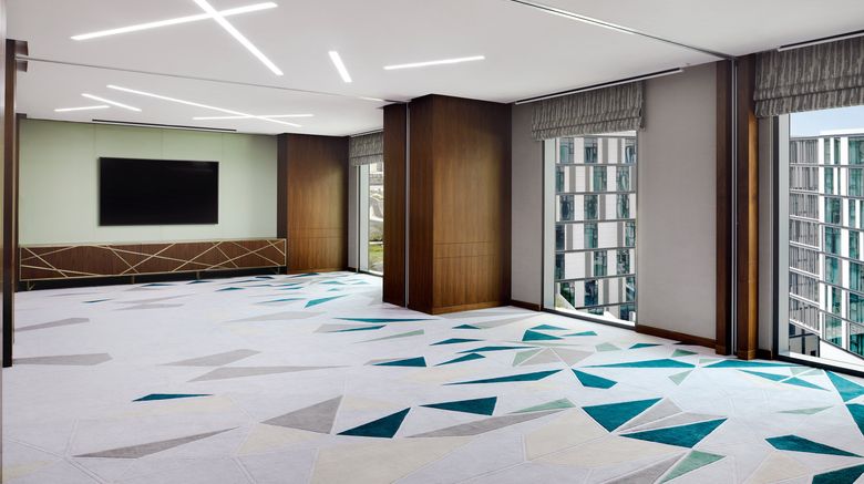 <b>Holiday Inn Dubai Al-Maktoum Airport Meeting</b>. Images powered by <a href="https://www.leonardoworldwide.com/" title="Leonardo Worldwide" target="_blank">Leonardo</a>.
