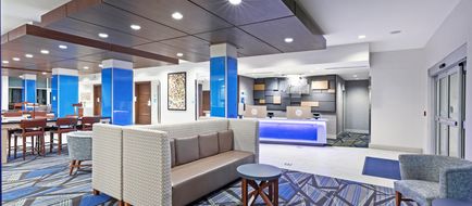 Holiday Inn Express & Stes Denton/Sanger Lobby