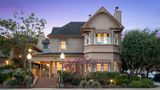 Victorian Inn Exterior