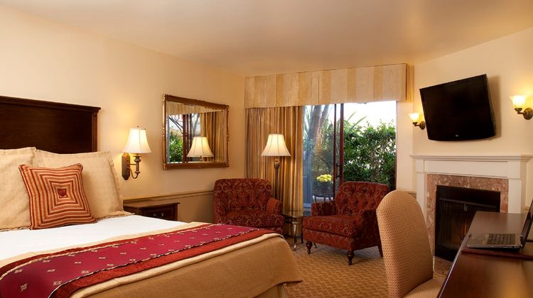 Victorian Inn Room