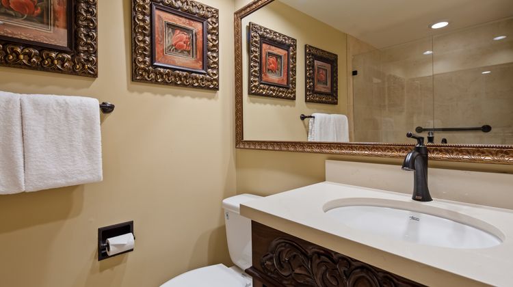 Victorian Inn Room