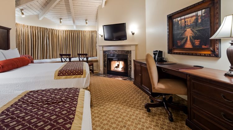 Victorian Inn Room