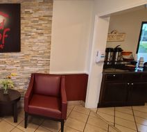 Red Roof Inn Tifton Lobby