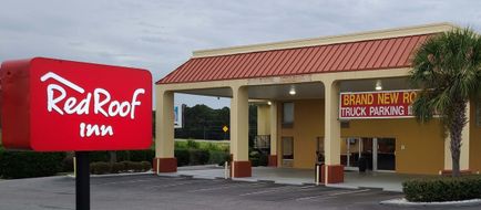 Red Roof Inn Tifton Exterior
