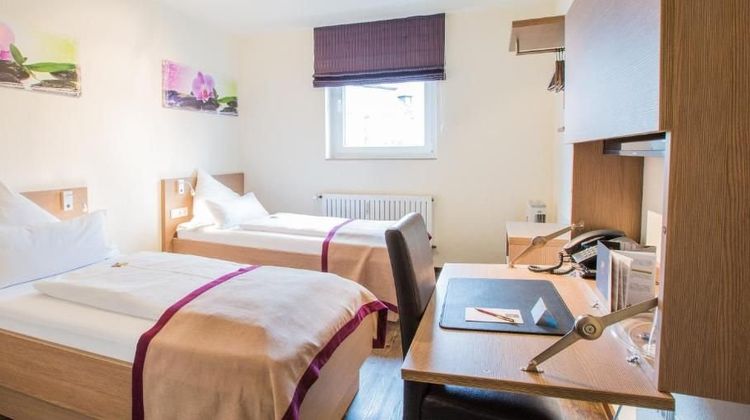 Hotel Kronprinz Room
