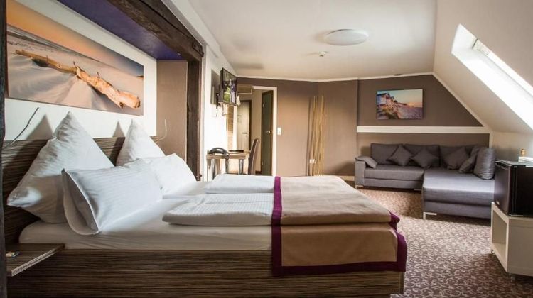 Hotel Kronprinz Room