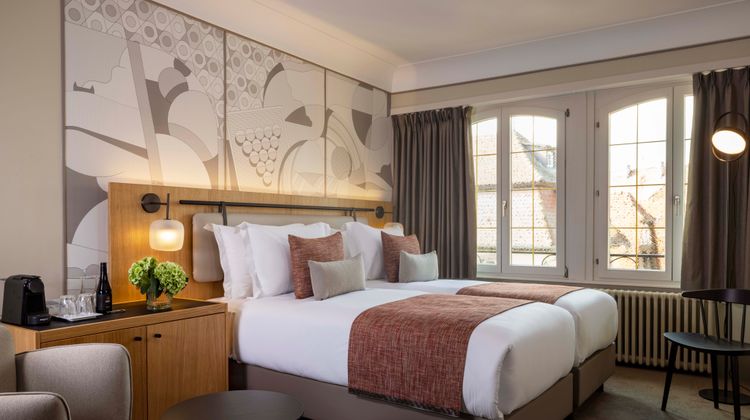 Hotel La Diligence Room
