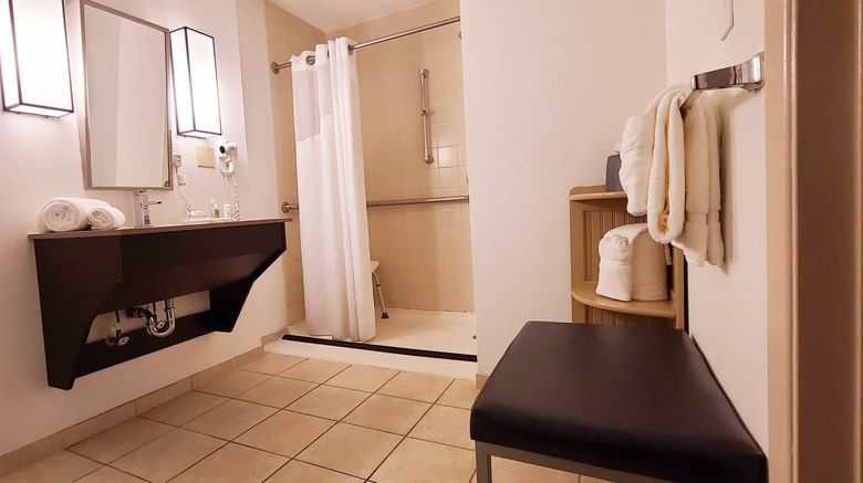 <b>Holiday Inn West Sunland Park Room</b>. Images powered by <a href="https://www.leonardoworldwide.com/" title="Leonardo Worldwide" target="_blank">Leonardo</a>.