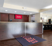 Red Roof Inn Charlottesville Exterior