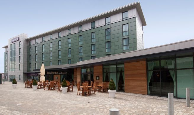 Premier Inn Barnsley Central M1 J37 Exterior