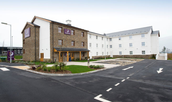 Premier Inn Bideford Exterior