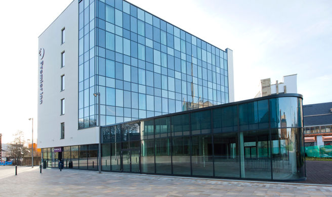 Premier Inn Blackburn Town Centre Exterior