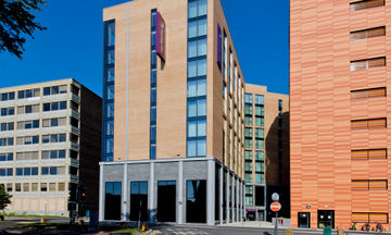 Premier Inn Bournemouth East Cliff
