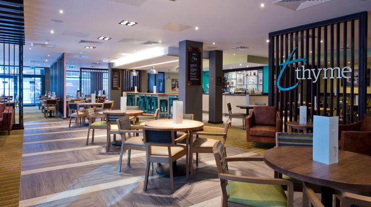 Premier Inn Bristol City Ctr Finzel Lobby