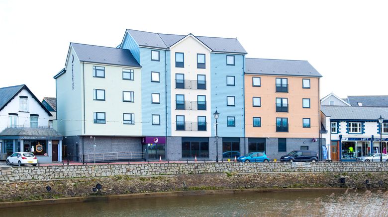 <b>Premier Inn Bude Exterior</b>. Images powered by <a href="https://www.leonardoworldwide.com/" title="Leonardo Worldwide" target="_blank">Leonardo</a>.
