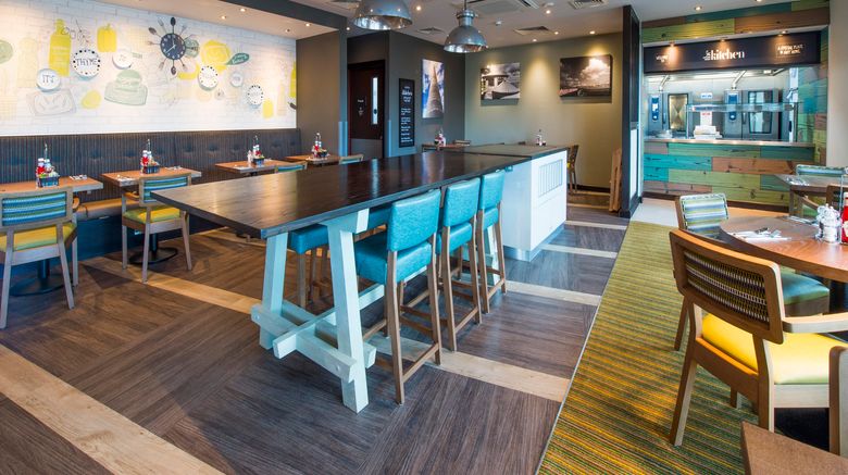 <b>Premier Inn Bude Lobby</b>. Images powered by <a href="https://www.leonardoworldwide.com/" title="Leonardo Worldwide" target="_blank">Leonardo</a>.