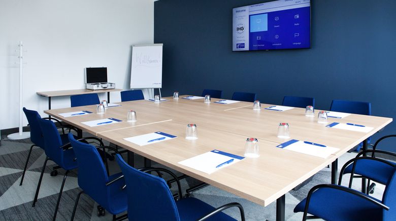 <b>Holiday Inn Express Offenburg Meeting</b>. Images powered by <a href="https://www.leonardoworldwide.com/" title="Leonardo Worldwide" target="_blank">Leonardo</a>.