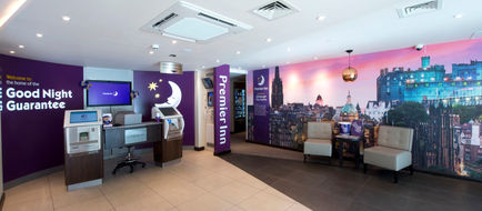Premier Inn City Centre (York Place) Lobby