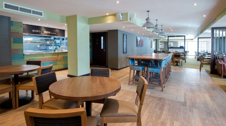 Premier Inn City Centre (York Place) Lobby