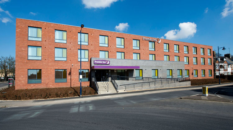 Premier Inn Felixstowe Town Centre Exterior