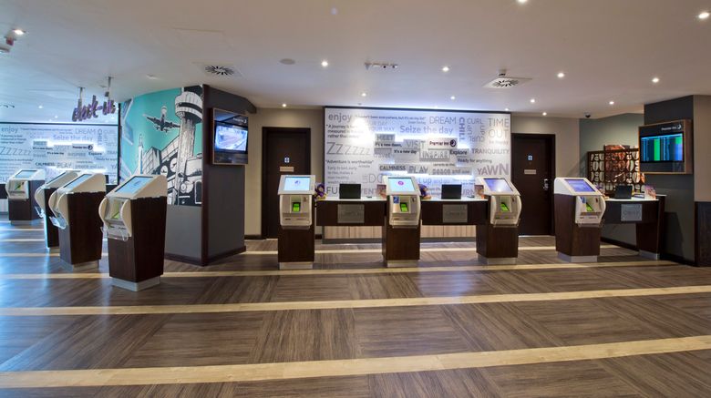 <b>Premier Inn  Heathrow Airport Terminal 4 Lobby</b>. Images powered by <a href="https://leonardo.com/" title="Leonardo Worldwide" target="_blank">Leonardo</a>.