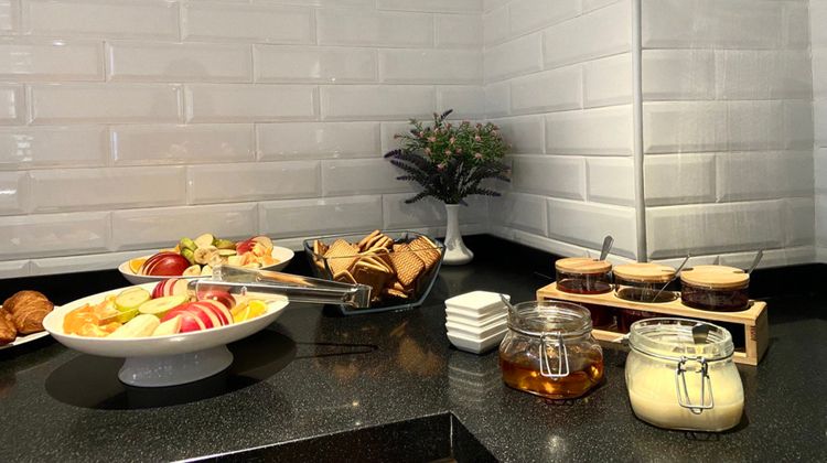 Holiday Inn Express Almaty Restaurant