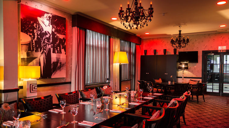 Cumberland Hotel Restaurant