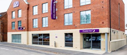 Premier Inn Hitchin Town Centre Exterior