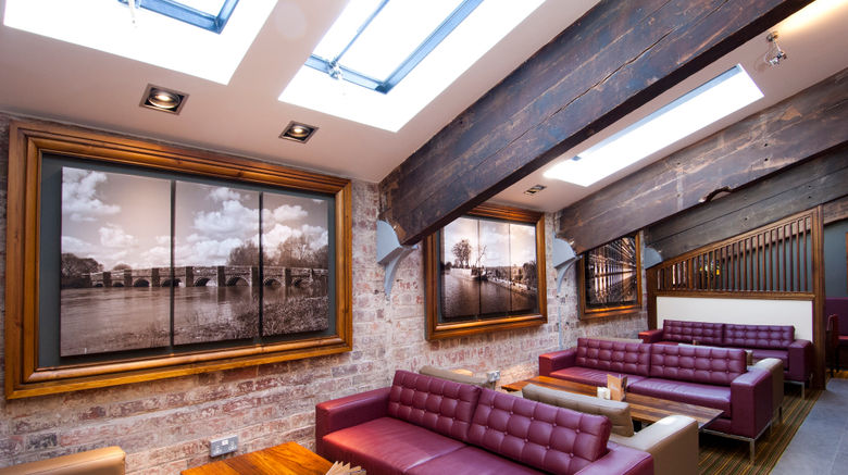 <b>Premier Inn Kidderminster Lobby</b>. Images powered by <a href="https://www.leonardoworldwide.com/" title="Leonardo Worldwide" target="_blank">Leonardo</a>.