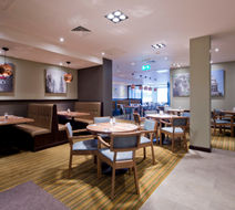 Premier Inn City Centre (Whitehall Rd) Lobby