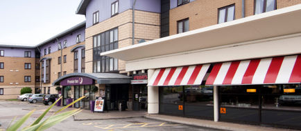 Premier Inn Leeds City Centre Exterior