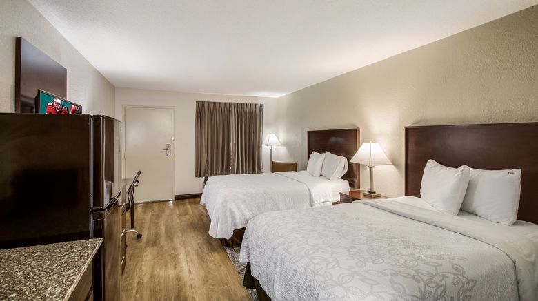 <b>Red Roof PLUS+ Dallas - Addison Room</b>. Images powered by <a href="https://www.leonardoworldwide.com/" title="Leonardo Worldwide" target="_blank">Leonardo</a>.