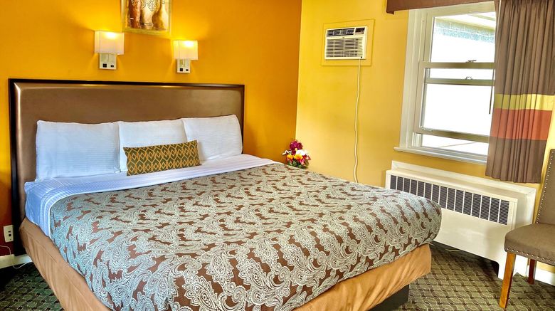 <b>Scottish Inn Room</b>. Images powered by <a href="https://www.leonardoworldwide.com/" title="Leonardo Worldwide" target="_blank">Leonardo</a>.