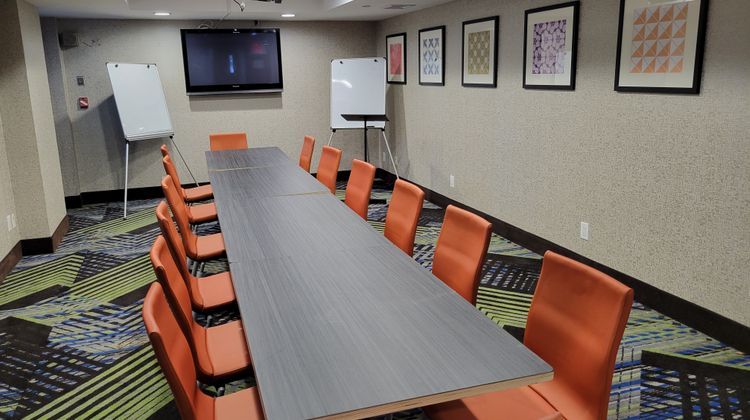 Holiday Inn Express Maspeth Meeting