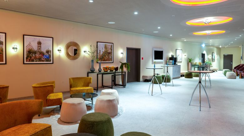 <b>Leonardo Hotel Augsburg Meeting</b>. Images powered by <a href="https://www.leonardoworldwide.com/" title="Leonardo Worldwide" target="_blank">Leonardo</a>.