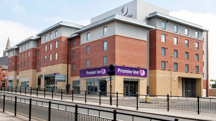 Premier Inn Lincoln City Centre Exterior
