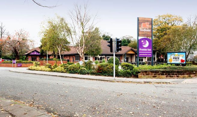 Premier Inn Liverpool (West Derby) Exterior